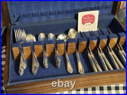 Holmes & Edwards IS Inlaid Silver Plate Flatware 110 Pieces & Case Silverplate