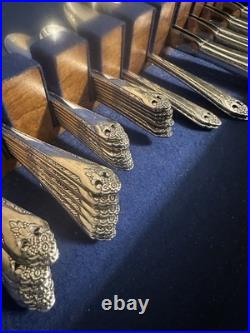 Holmes & Edwards IS Inlaid Silver Plate Flatware 110 Pieces & Case Silverplate