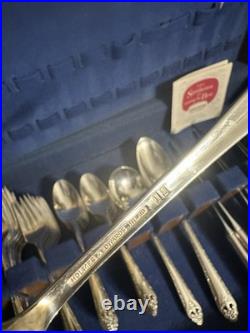 Holmes & Edwards IS Inlaid Silver Plate Flatware 110 Pieces & Case Silverplate