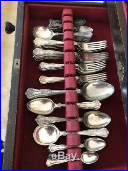 KINGS DESIGN 12 Place Setting CANTEEN OF POSTON SILVER PLATED CUTLERY, 130 PIECE