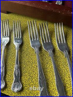 Kings pattern canteen epns A1 40 pieces Cooper Ludlam Sheffield House of Fraser