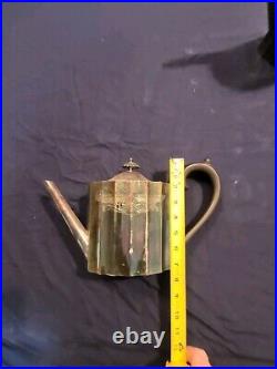 LUNT Silver Plate 5 Piece Set Coffee Pot, Tea Pot, Creamer, 2 Sugars 100-E