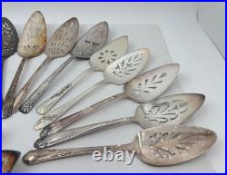 Large Lot of 19 Assorted Used Silverplate Pie Servers Lot#300