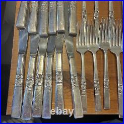 MORNING STAR Design COMMUNITY Vintage Silver Service 39 Piece Canteen of Cutlery