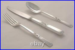 MORNING STAR Design COMMUNITY Vintage Silver Service 44 Piece Canteen of Cutlery