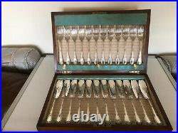 Mahogany Cased 24 Piece (12 Pairs) Of Silver Plated Fish Knives & Forks Fk&f-16