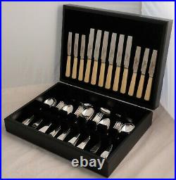 OLD ENGLISH Design ROBERTS & BELK LTD Silver Service 44 Piece Canteen of Cutlery