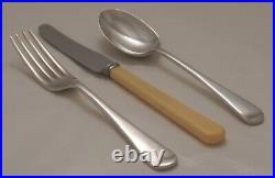 OLD ENGLISH Design Walker & Hall Silver Service 117 Piece Canteen of Cutlery