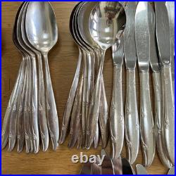 Oneida Community Carousel Silver Plated Cutlery Set 64 Pieces Vintage