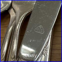 Oneida Community Carousel Silver Plated Cutlery Set 64 Pieces Vintage