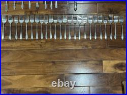 Oneida Community Debonair Serving Set 92 Pieces Silver Plate With Case