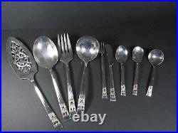 Oneida Community Plate Coronation pattern Cutlery for 6, 85 PIECES, some boxed