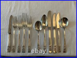 Oneida Community Plate Hampton Court 66 piece Cutlery Set 6 Complete Place Set