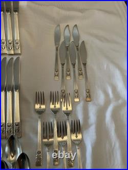 Oneida Community Plate Hampton Court 66 piece Cutlery Set 6 Complete Place Set