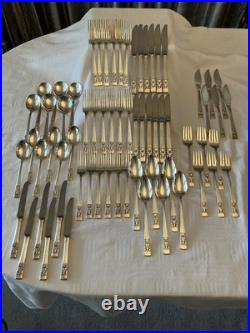 Oneida Community Plate Hampton Court 66 piece Cutlery Set 6 Complete Place Set