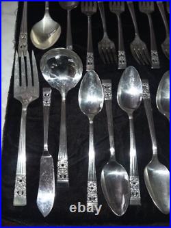 Oneida Community Silver Plate Coronation Flatware 5 Piece Service for 8 Total 72