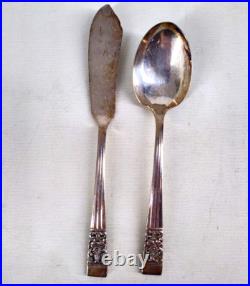 Oneida Community Silver Plate Service Flatware Silverware Mixed Lot of 34 Piece