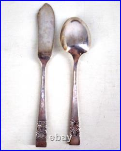 Oneida Community Silver Plate Service Flatware Silverware Mixed Lot of 34 Piece