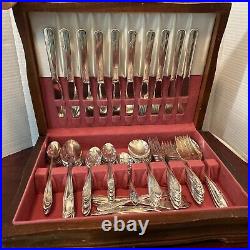 Oneida Community Tudor Plate Queen Bess11 Pattern Silverware 85 Piece Chest Box