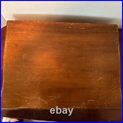 Oneida Community Tudor Plate Queen Bess11 Pattern Silverware 85 Piece Chest Box