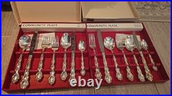 Oneida Community house mansion house Silver Plated 42 piece place set