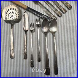 Oneida GRENOBLE Silver Plate Prestige Silverware Flatware 28 pieces