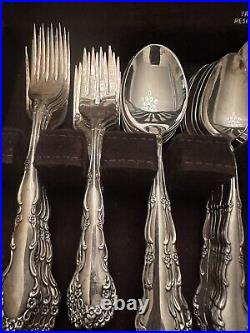 Oneida Rogers Silver Plate FLIRTATION 68 Piece Service For 8