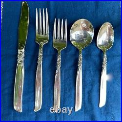 Oneida South Seas Community Silver Plated Silverware 53 Pieces 8 place settings