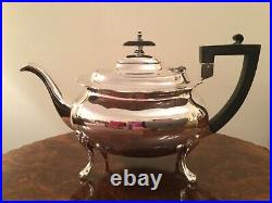 Quality Walker & Hall 3 Piece Silver Plate EPNS Tea Set