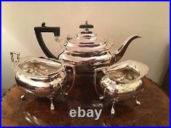 Quality Walker & Hall 3 Piece Silver Plate EPNS Tea Set