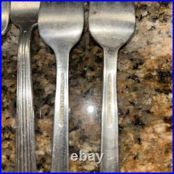 Rare Vintage Hilton Hotel Silver Plate By International. Signed 20 Piece