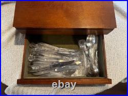 Rogers Bros 80 piece silver plate Magic Rose 12-place flatware set with chest