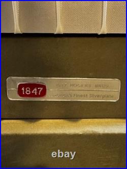 Rogers Bros 80 piece silver plate Magic Rose 12-place flatware set with chest