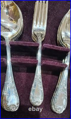 SAINT MEDARD 132 pc. CANTEEN OF CUTLERY 100 QUALITY SILVER PLATE. BOXED