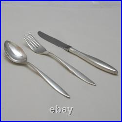 SERENADE Pattern Oneida Community Silver Service 42 Piece Canteen of Cutlery Set