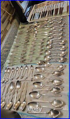 SET (130 piece) Grosvenor 1921 Community Oneida Silver Plate Silverware Flatware