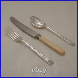 SILVER LEAF Design DE MONTFORT Silver Service 50 Piece Canteen of Cutlery