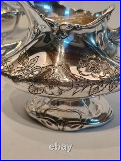 STUNNING Reed & Barton silver plated Etched coffee/tea set 5 Piece Set Floral