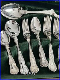 Sheffield Cavendish Collection 44 Piece Silver Plate Cutlery Set