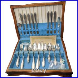 Silver Plate Lufberry Wm Rogers Mfg Co AA IS Flat Ware Chest Svc for 8 54 piece