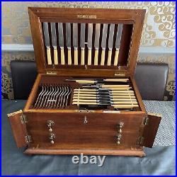 Silver Plated 106 Piece Cutlery In Oak Wellington Chest. Joseph Rodgers 1920