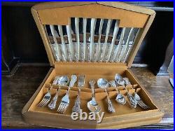 Silver plated Kings pattern canteen of cutlery by Smith Seymour Ltd 44 piece