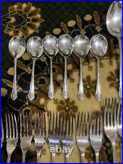 Stunning James Dixon 82 Piece Silver Plated Chippendale Cutlery Set