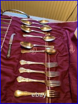 Superb 100 Piece kings Pattern Silver Plated Cutlery Set Wrapped In 7 Felt Rolls