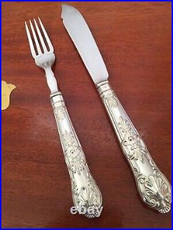 VGC Antique Victorian Oak Cased Canteen Silver Plate 24 Piece Set Fish Cutlery
