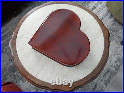 VINTAGE ONEIDA COMMUNITY (Romantic Heart Shaped Box) 61 PIECE SILVER PLATE SET