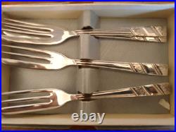 Viner's Silver Rose Cutlery 59 Pieces Of Boxed A1 Silver Plated