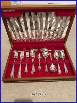 Viners of Sheffield 44 piece silver dining set