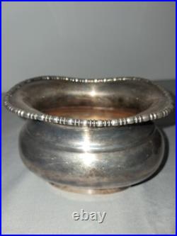 Viniers Of Sheffield silver plate 5 piece tea set withtray
