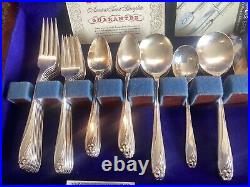 Vintage 1847 Rogers Bros. Daffodil Silverware Set 52 Pieces in Original Chest